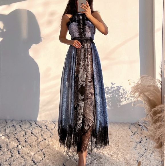 Zara Blue and Black Backless Dress - Picture 2 of 15